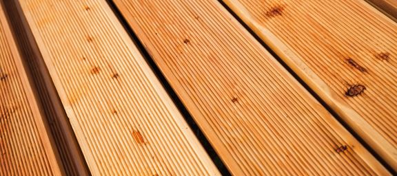 Terrassendielen Lärche bei Ziller in Nürnberg